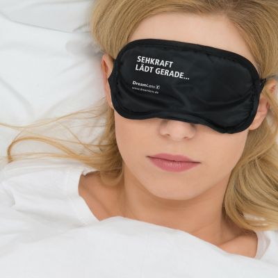 Bild zu Nachtlinsen: Orthokeratologische Kontaktlinsen gegen Hornhautverkrümmung (Astigmatismus)